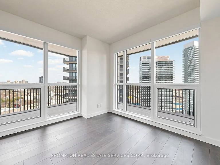 18 Esther Shiner Blvd #2511 — Photo 32