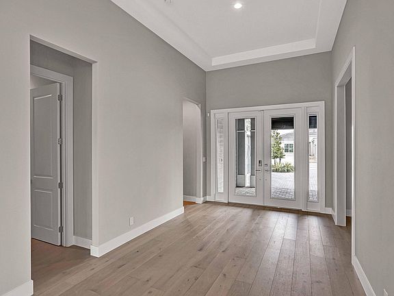 4th image of 12200 Arbordale Way