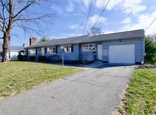 51 Emerson St, Springfield, MA 01118