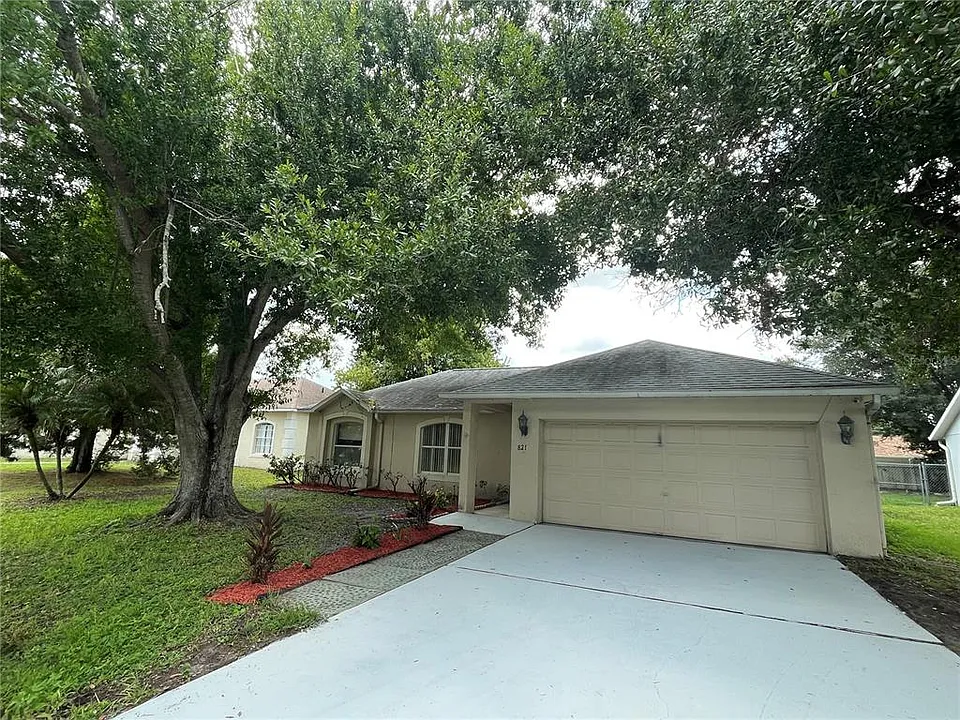 821 Marquis Ct