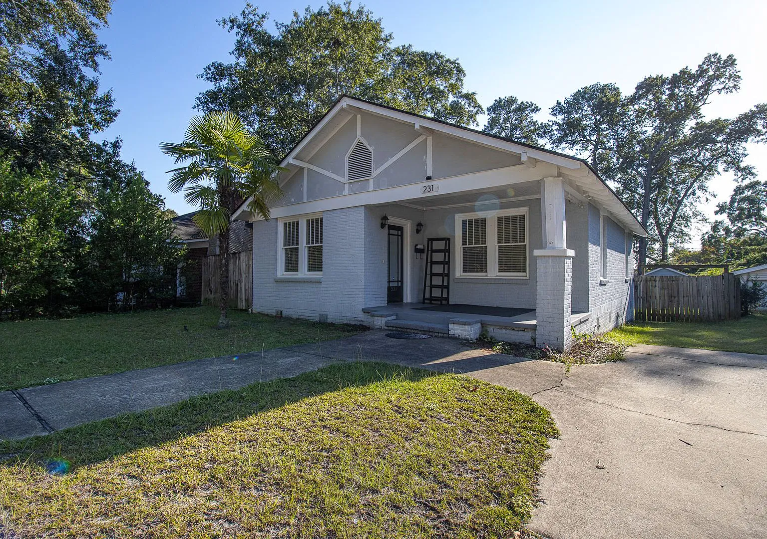 Charming 2 Bedroom Home Steps from USC Location, Character & Outdoor Living! — Photo 1