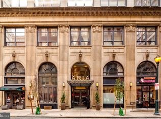 1425 Locust St UNIT 2D, Philadelphia, PA 19102