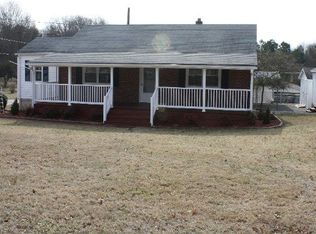 48 Pecan Ave, Ridgeway, VA 24148