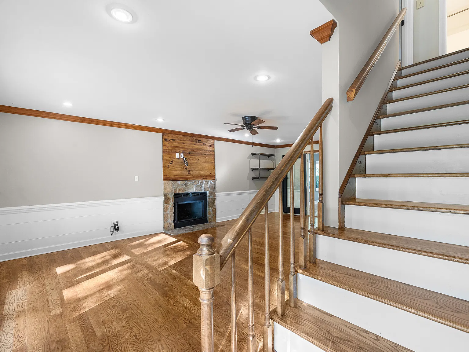 3 bed, 2.5 bath, 1826 sqft, $2,500 — Photo 4