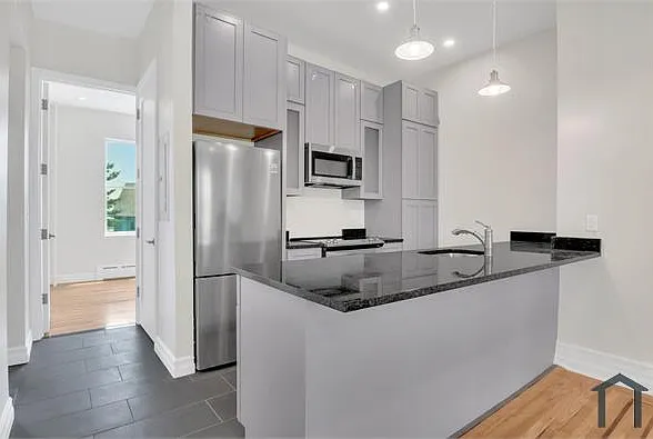 353 Saint Pauls Ave #2 — Photo 1
