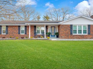 1976 Hill Rd, Wentzville, MO 63385