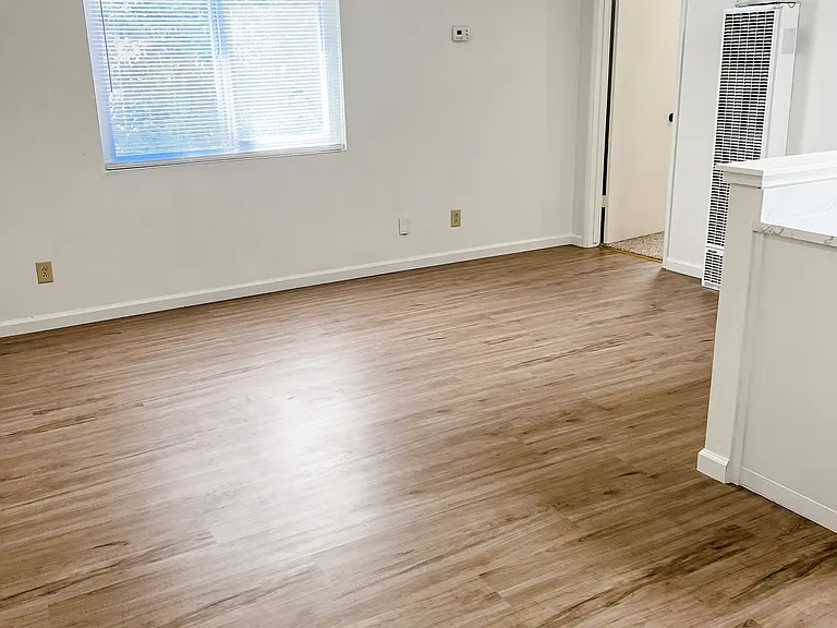 1351 Arcadian Ave #A — Photo 3