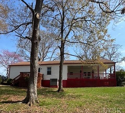 2nd image of 417 Clays Ferry Rd