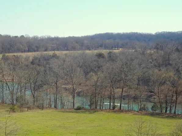 1109 Tecumseh Creek Road, Tecumseh, MO 65760