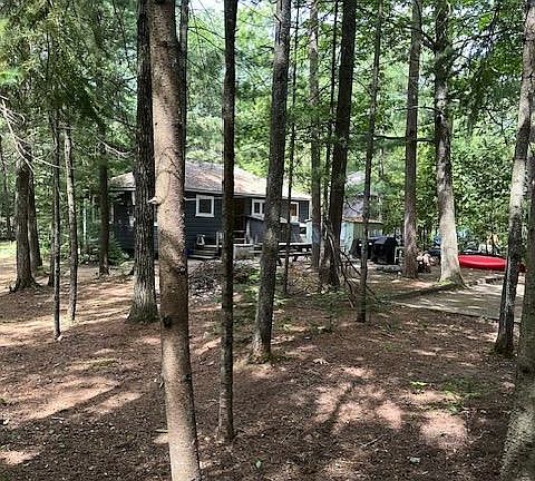 3rd image of 341 Tiny Beaches Rd N