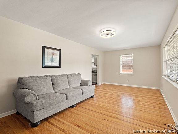 5th image of 1535 Briarwood Drive