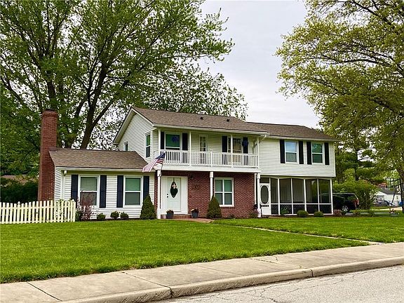 2nd image of 1100 Roosevelt Dr