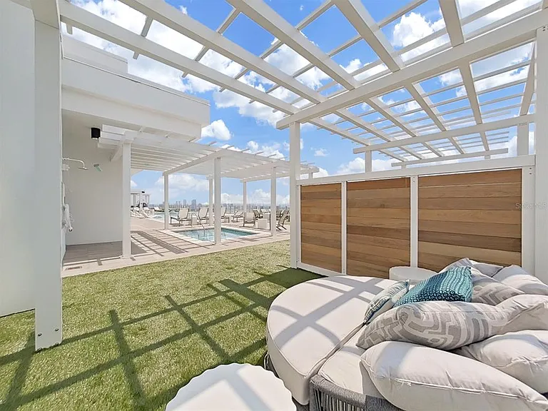 2910 W Barcelona St #604 — Photo 44