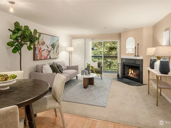 15805 Waynita Way NE #D203, Bothell, WA 98011