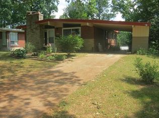 7230 Boellner Dr, Hazelwood, MO