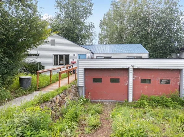 405 Baranof Ave, Fairbanks, AK 99701