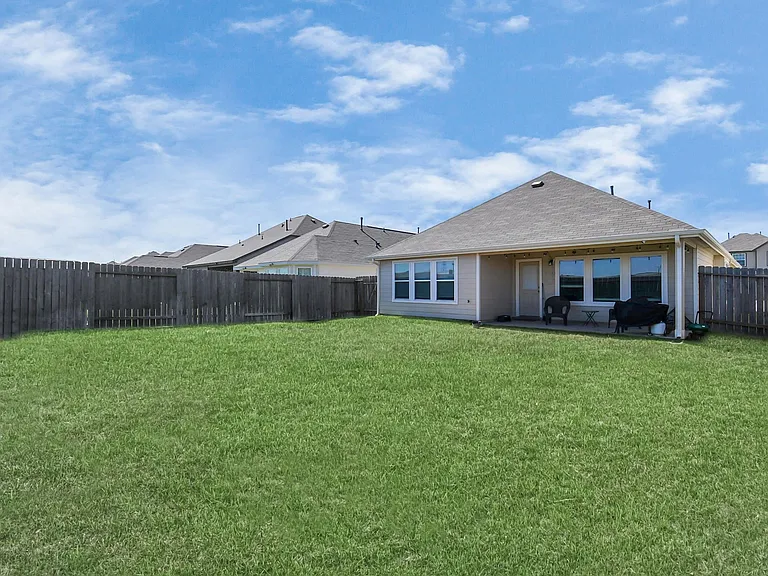 24807 Bastiani Canvas Ln — Photo 37