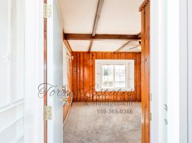 2006 N Adoline Ave, Fresno, CA