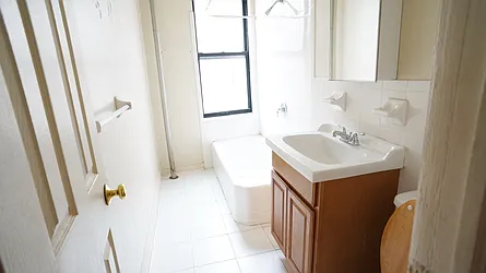 Rented by Karten & Lowe New York Real Estate LLC