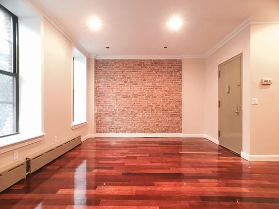 2nd image of 731 Franklin Ave #100