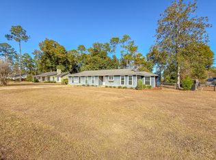 1005 Douglas Dr, Bainbridge, GA 39819