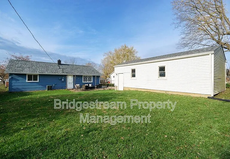 655 Eavey St — Photo 17