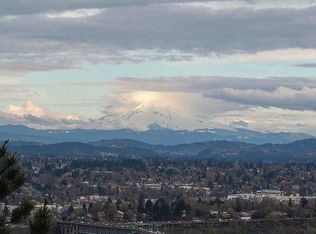 843 SW Broadway Dr APT 62, Portland, OR 97201