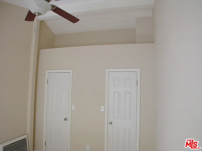 1227 Franklin St #B — Photo 10