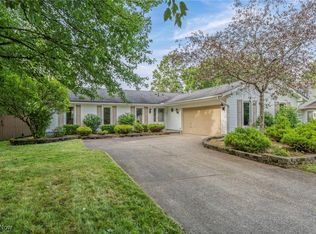 3484 Sturbridge Ln, Brunswick, OH 44212