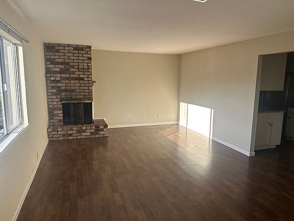 5th image of 1522 Rishell Dr APT 1