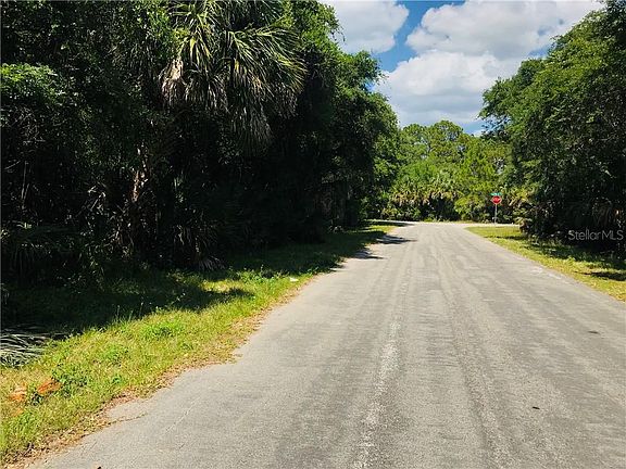 3rd image of 131 La Playa Ln