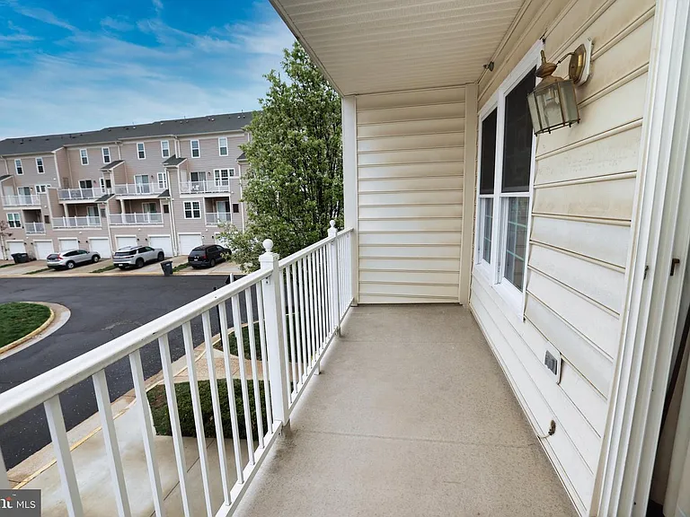 42309 Onyx Ter — Photo 28