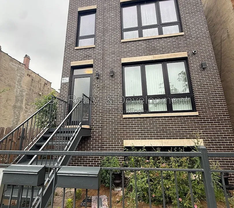 3014 W Warren Blvd #1