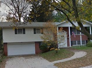6421 Inner Dr, Madison, WI 53705