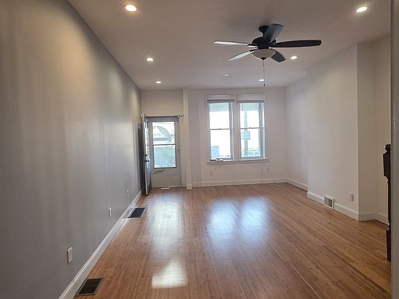 4th image of 1632 N 6th St