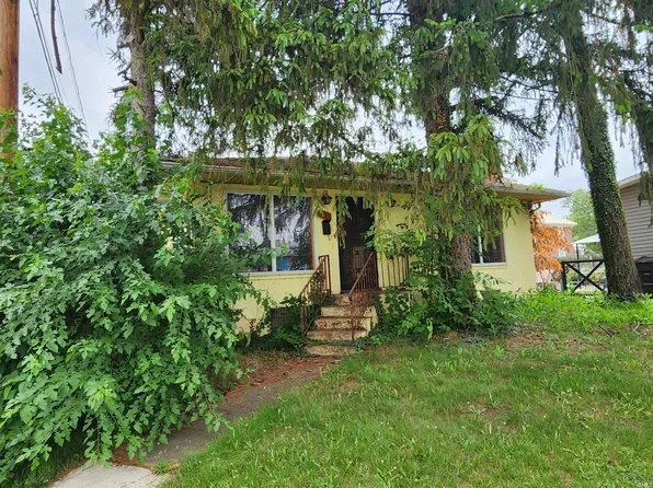 1577 W Franklin St, Elkhart, IN 46516