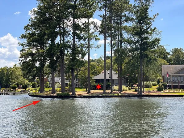 110 Pucketts Cove Rd, Greenwood, SC 29649