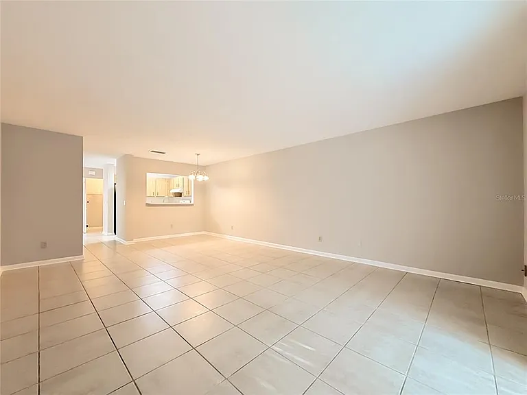 2113 NE 38th Ave — Photo 20