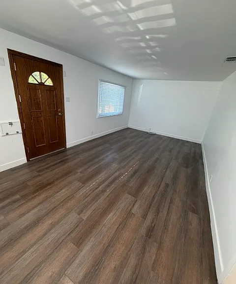 322 Magnolia Ave — Photo 4