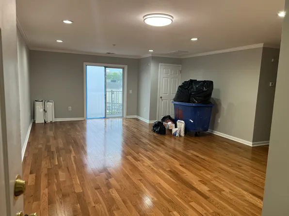 220 Prospect Ave APT 1B, Hackensack, NJ 07601