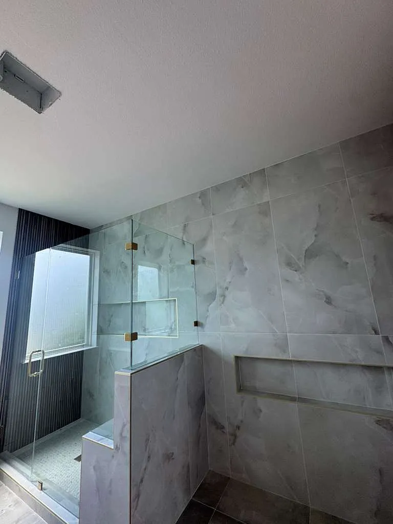 3 bed, 3.5 bath, 1869 sqft, $2,800 — Photo 4