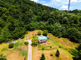 202 Marble Hall Rd, Rogersville, TN 37857