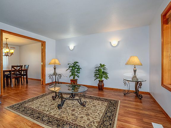 5th image of 3303 NE 166th Ave