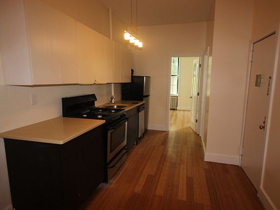 2nd image of 49 Menahan St APT 2L