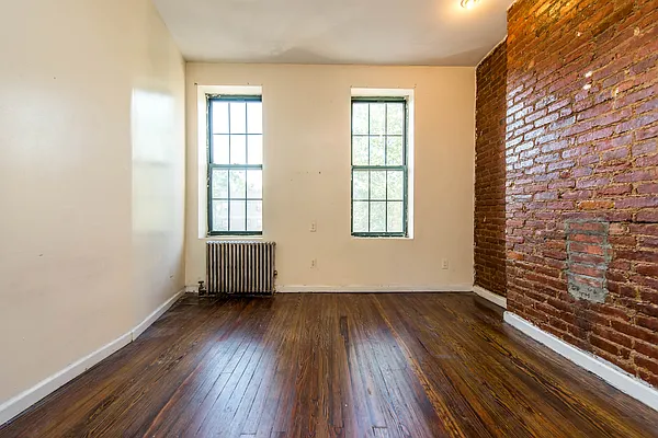 Rented by Nooklyn NYC LLC | media 61