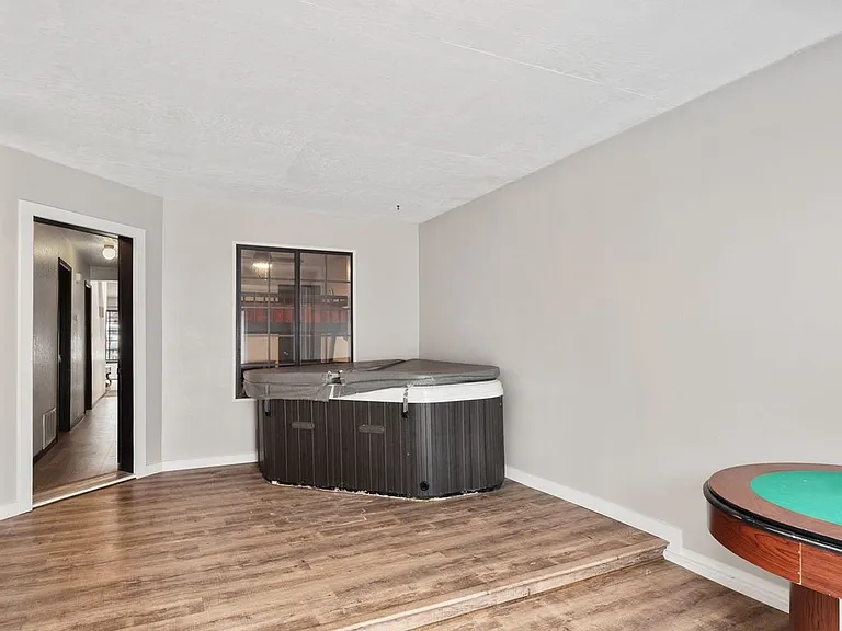 103 Niblic Ct — Photo 19