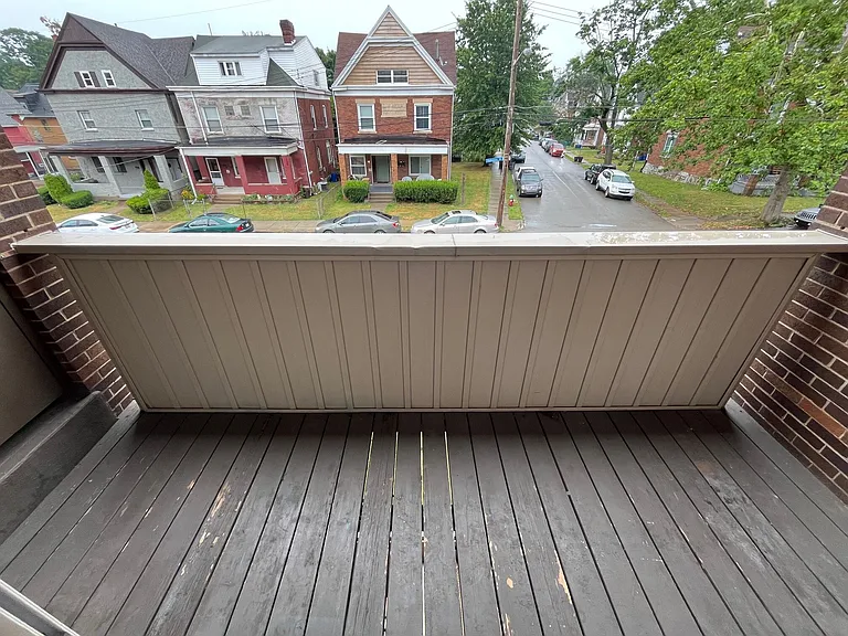 827 Highview St — Photo 17