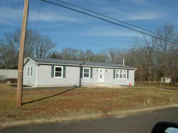 302 Franklin St, Newfield, NJ 08344