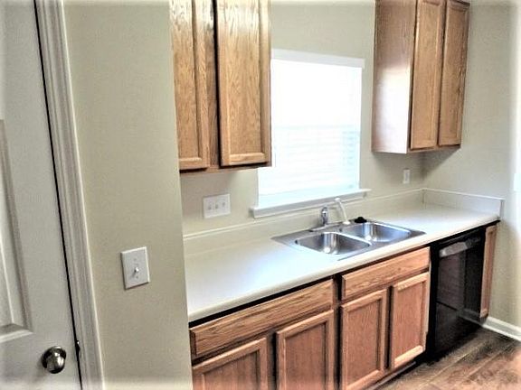 4th image of 21310 Finbury Oaks Ln