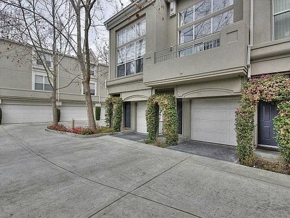 4th image of 310 Dunsmuir Ter Unit 7